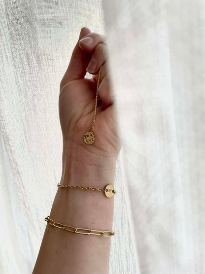 Keeps Pendant